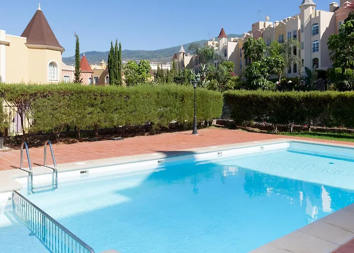 Home2book Serenity Terrace & Pool, La Quinta *