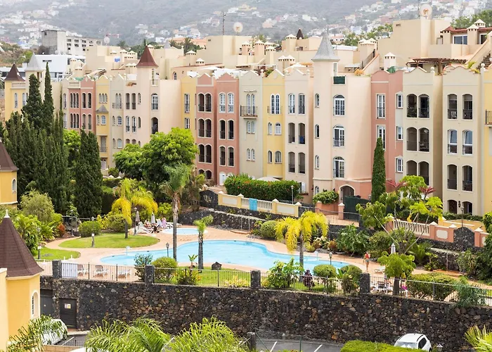 Home2book Serenity Terrace & Pool, La Quinta アパート